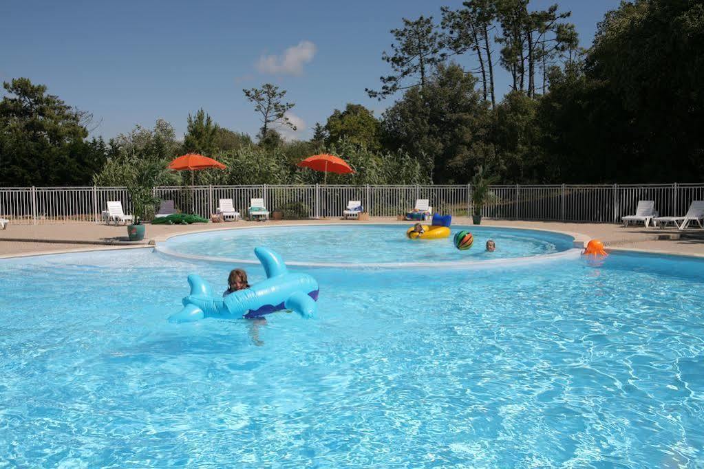 Résidence Néméa Les Sables Vignier Saint-Georges-d'Oleron Exterior foto